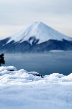 :Mt Fuji - winter | ( By: cwljwc ) via 500px 
