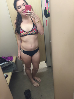 Submit your own changing room pictures now! Cute swimsuit via