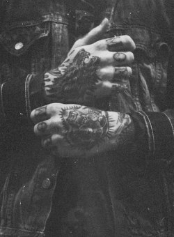 0ct0-pussy:  Sweet tattoo, for more visit 0ct0-pussy.tumblr.com