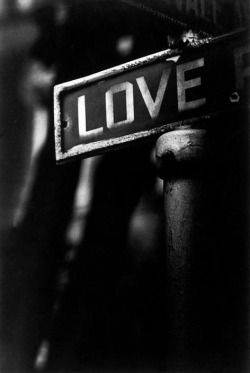 zannycat:  W. Eugene Smith - “Love”, a streetsign in a poor