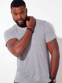 flawlessgentlemen:I need to not be typecast as big, Black and