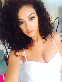   Jayde PierceAge: 19Ethnicity: English/Jamaicanhttp://jaydepiercexo.tumblr.com/https://instagram.com/jaydepierce/  