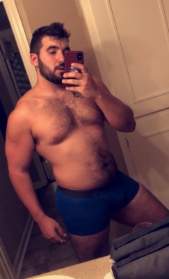 phallical:  Thicc and blue like the ocean