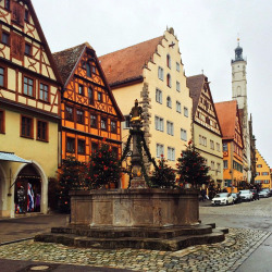fairytale-europe:   Rothenburg ob der Tauber, Germany 