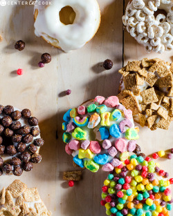 therecipepantry:  Baked Cereal and Milk Donuts  I’m strangely