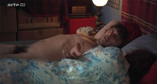 nudialcinema:  Pio Marmaï nudo in “Bazar” (2009)