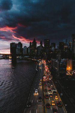 vxpo:New York City Sunset by Daniel Malikyar | Vanity-Exposition