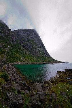 breathtakingdestinations:Henningsvaer - Norway (by Oddgeir