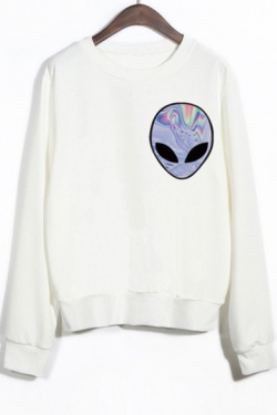 blogtenaciousstudentrebel:  Alien : Sweatshirt  // T-shirt //