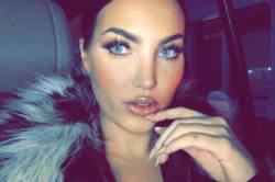 Follow me on snap @ natalie_halcro Watch Olivia and I at #NYFW