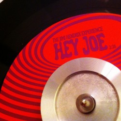 vinylhunt:  “Hey Joe” b/w “Stone Free” (#RSD13 re-issue)