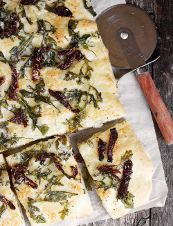 do-not-touch-my-food:  Tomato, Arugula, and Cilantro Focaccia