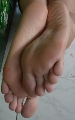 love-feet:  I LOVE FEET