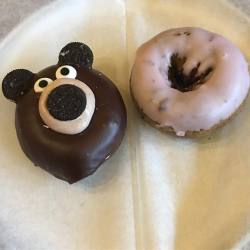 OMG! A cute bear donut! 😍 (at Varsity Donuts)
