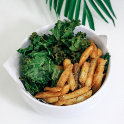radiantplantlife:  Crispy & baked-only Kale Chips & fries