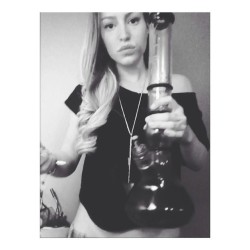 theganjagirls:  New Pic From @herbgerrl Source: http://instagram.com/p/k5GLQYKSm8/Ganja