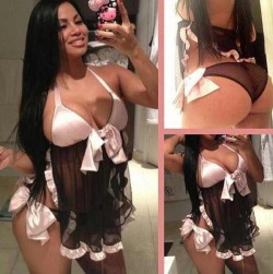 getmoneydollaz:  Fucking sexy Latina Follow getmoneydollaz