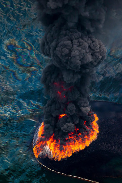  Spill gulf - Mexico fire by daniel beltra (Website) 