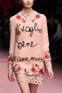 mulberry-cookies:“i love you mom”   Dolce & Gabbana Fall/Winter