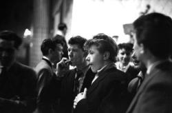 mrbullion:  teddy boys, tottenham, 1954