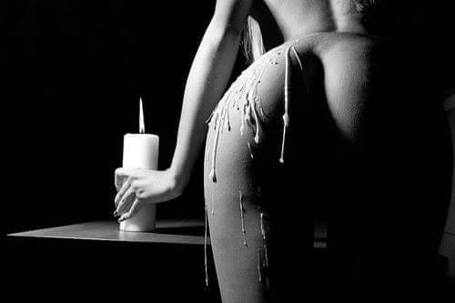 sexyclassydirtygirl:  Wax play for the win 🖤