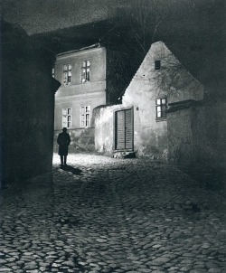 luzfosca:  André Kertész Budapest, 1914 Also 