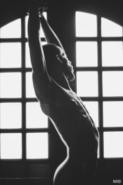 mybodyvoice: L I B E R T A T E M by@nko_fotografia Model: Carlos