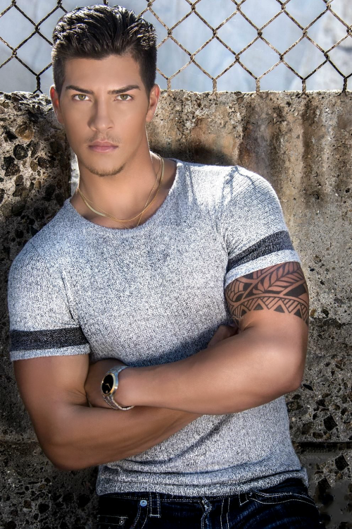 aesthetic-dreamguys:    DreamGuys  