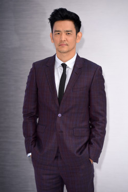 celebritiesofcolor:  John Cho attends the UK Premiere of ‘Star