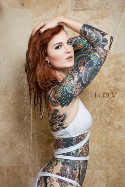 theleeallure:  ashcatred:  altmodelgirlcrush:  Luna Marie  Tattoo