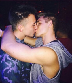 Cute Gay Couples