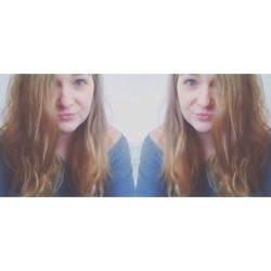 absolute scraghead.✋🙈 #me #messy #hair #girl #selfie #blueeyes