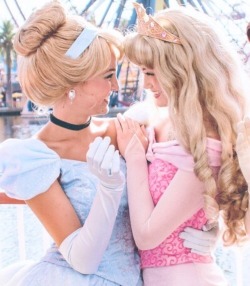thatspecialplace:  sandybrown121:  Of course two sissy Disney