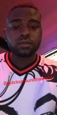 bigdicksaroundthaworld:  ‭#2018 Houston tx would u let him