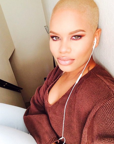 goingback2black: aloemom:  blackgirlsrpretty2:  SPOTLIGHT: IG: alissa.ashley  This was a religious experience  Yes. Yes. YES.   Cutie