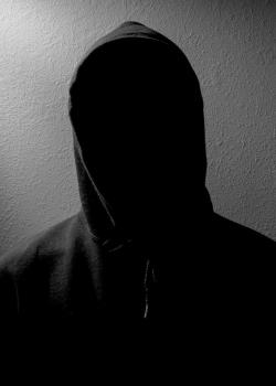 mikesoobz:  death self portrait photo by pete 