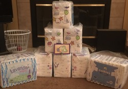 spoiledprincesskate:  Daddy ordered me more of my favorite diapers!!