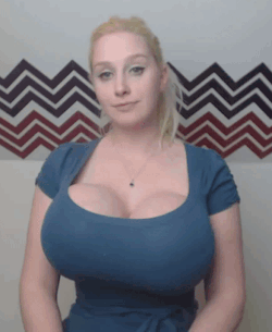 Lover of extreme fake and huge boobs, lips, nipple