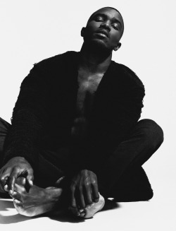 thefashman:  whoisela:  balenci-holla:  him.  still  ☯ TheFashMan ☯