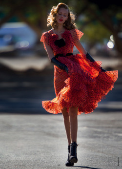 tgirlstrumpet:  voguelovesme:  Frida by Hans Feurer for Antidote Spring/Summer 2013  (via TumbleOn)   I am pretty sure this is a real girl. But who would not want to wear a dress like that?