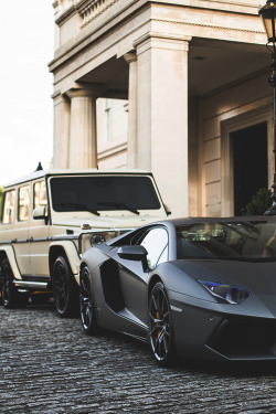 wormatronic:  Aventador X G-Class | More 