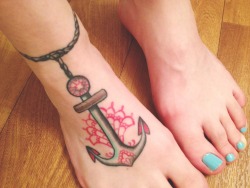 fuckyeahtattoos:  Feet are weird, but they’re less weird with