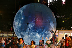 cctvnews:  Huge man-made moon welcomes the mid-autumn festival