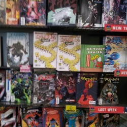 30% off books >:) #nerdgasm  (at Midtown Comics)