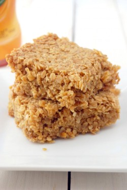 fullcravings:  Classic Flapjacks