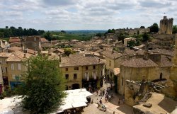 mediumaevum:  Saint-Émilion’s history goes back to prehistoric times