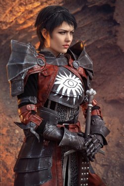 Cosplay Cassandra Pentaghast by HydraEvil 