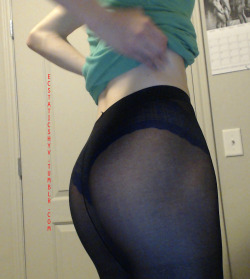 ecstaticshyv:  Ummm, time to usher in a new blog with some booty?