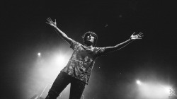 mitch-luckers-dimples:  Bring Me The Horizon by Jannik Holdt
