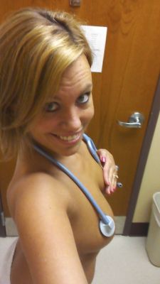 sexonshift:  #sexynurse #tits #hornyatworkWow,  very sexy milf